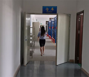 (視頻)全檢包裝，倉庫